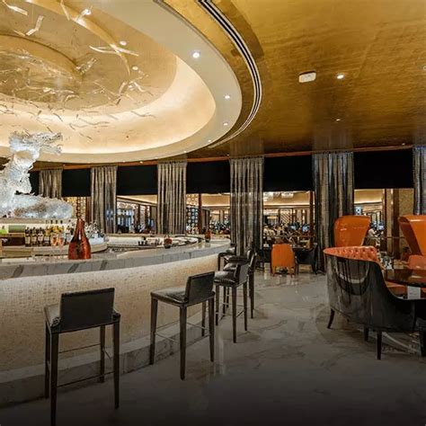 solaire lounge|Dining .
